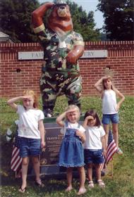 ArmyBear-with-kids: 